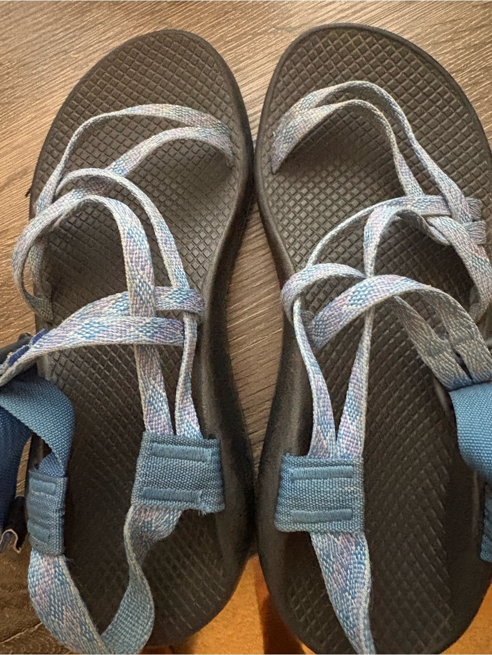 Chaco Women's Blue Patterned Strap Sport Sandals